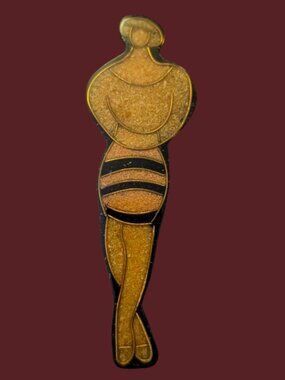Vintage Lady Wood Resin Art Deco Style 3.13" Long Brooch Pin